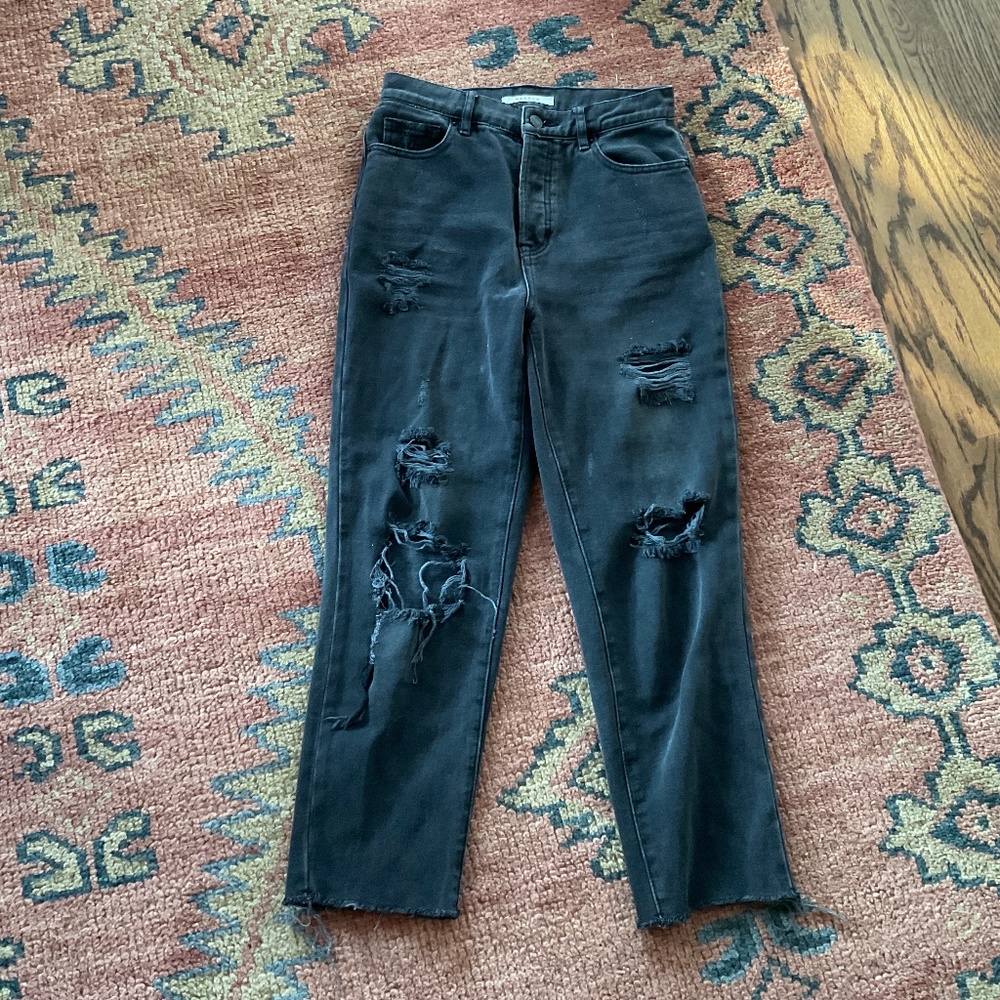 PacSun high rise straight leg distressed black jeans, size 25